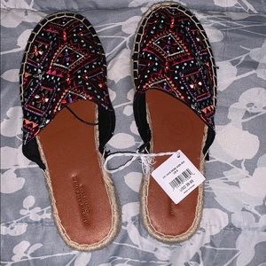 closed toe espadrilles!